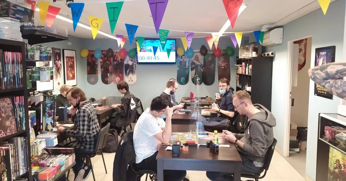 Feniks Wrocław gry planszowe - najlepsze oferty i godziny otwarcia