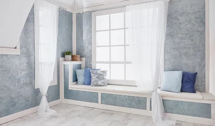Jak ozdobić parapet w sypialni: 10 wyjątkowych pomysłów na dekoracje